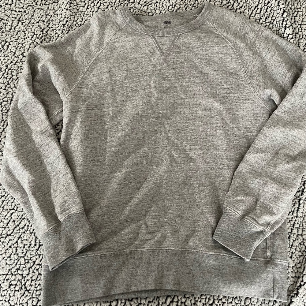 Uniqlo Men Crewneck Sweater